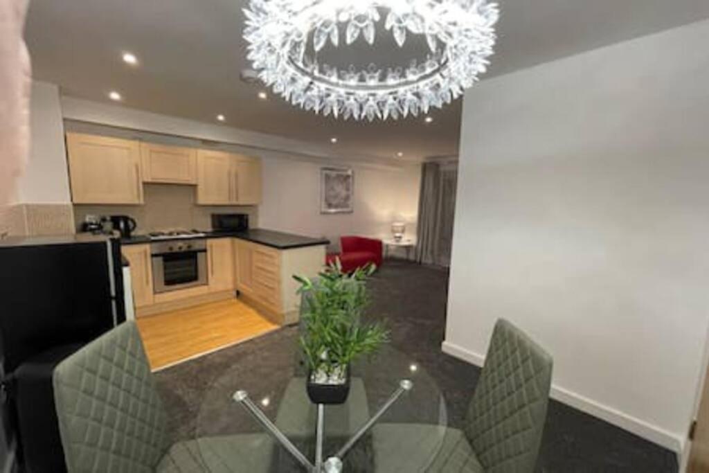 Moda Wigan 2 - Stylish 2 Bed In Central Wigan Luaran gambar