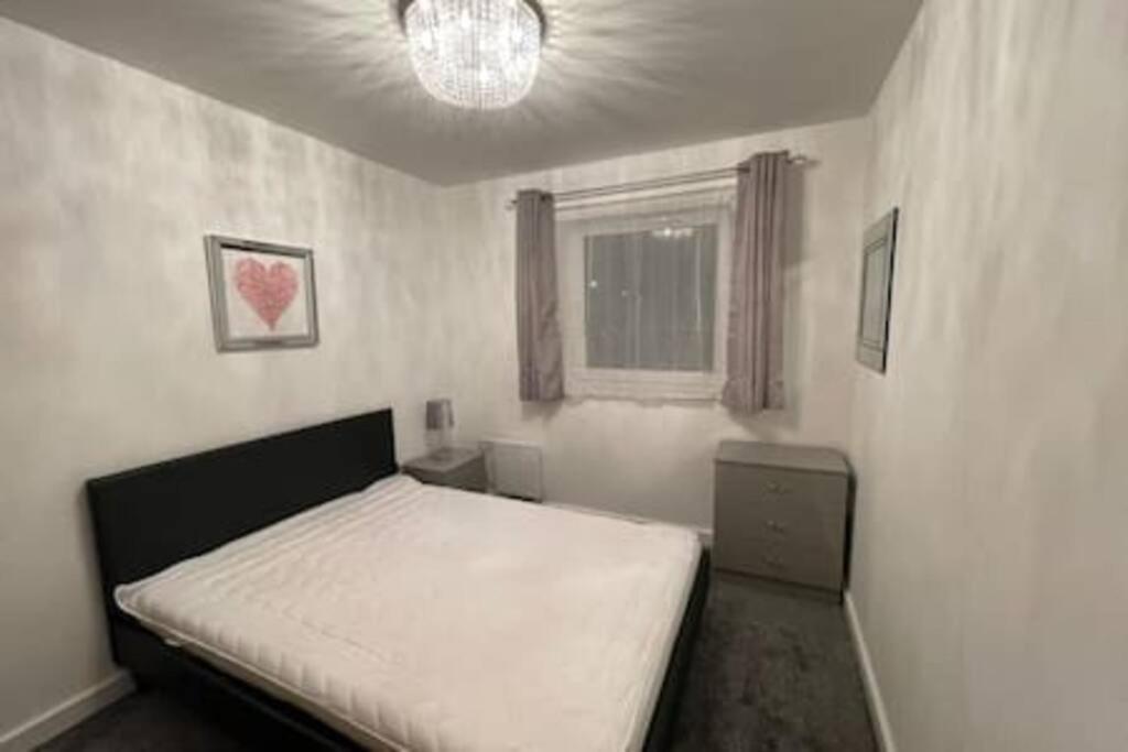 Moda Wigan 2 - Stylish 2 Bed In Central Wigan Luaran gambar